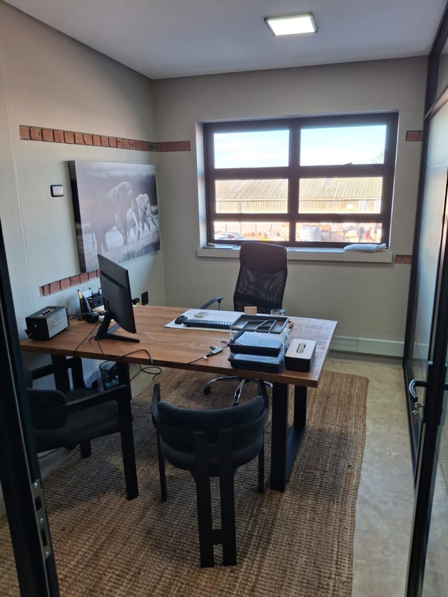 To Let Commercial Property for Rent in George Central Western Cape